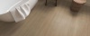Ambiant Soleno Click 6051.2003.19 Warm Oak PVC plank click pvc in woonkamer sfeerfoto