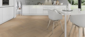Terreno Visgraat XL 61 visgraat plak PVC sfeerfoto in woonkamer