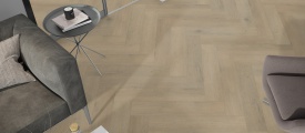 Attico Visgraat XL 86 visgraat plak PVC sfeerfoto in woonkamer