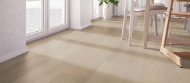 Futuro 530 PVC plank plak PVC sfeerfoto in woonkamer
