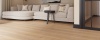 Castell Ultimate 890 192 Oak Cashew PVC plank plak pvc in woonkamer sfeerfoto
