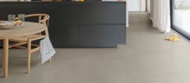 Floorify XL Tegels dryback Sea Salt plak pvc sfeerfoto in interieur
