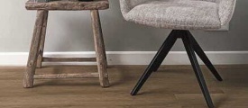 Gelasta Artline Register 2301 Smoked PVC plank plak pvc in woonkamer sfeerfoto
