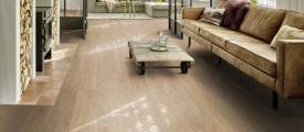 Moduleo Roots Laurel Oak 51282 variant PVC plank plak pvc in woonkamer sfeerfoto