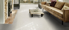 Moduleo Roots Lugano 46210 variant PVC tegel plak pvc in woonkamer sfeerfoto