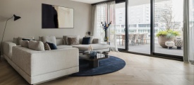Therdex XL Visgraat 9080 visgraat plak pvc in woonkamer sfeerfoto
