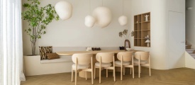 Therdex Classic 7523 visgraat plak pvc in woonkamer sfeerfoto