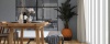 sfeerfoto van PVC plank 3510 in woonkamer met rustige houtdessin