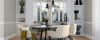 VivaFloors Mayfair 9030 plak PVC visgraat gelegd in een warm ingericht interieur
